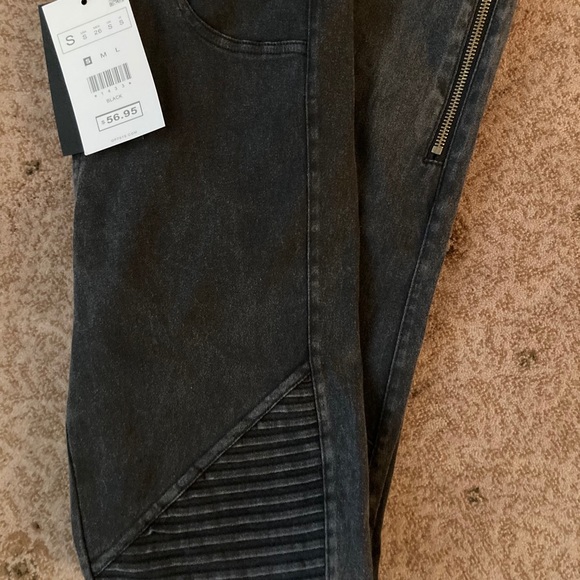 Moto leggings - Picture 5 of 11